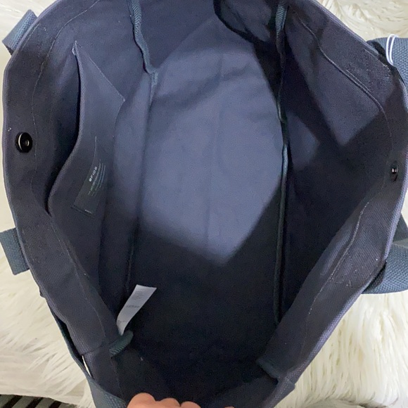 Figs Canvas Tote Charcoal - Picture 4 of 8